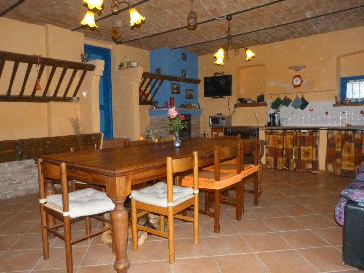B&B Locanda Della Sesta Felicita Vaglio Serra Exteriér fotografie